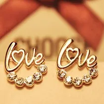 

2018 New Fashion Stud Earrings Jewelry Hot Sale Hollow Love Heart Fine Zircon Crystal Earrings For Woman Accessories Best Gift