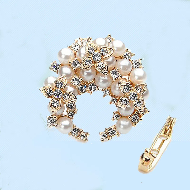 

Amazing Gold Color Pretty Imitation Pearl Flower Brooch Fashion Scarf Pin Hot Selling Lady Jewelry Scarf Buckle