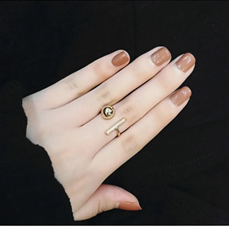 Новый дизайн распродажа модные кольца из сплава с кристаллами Золотое кольцо