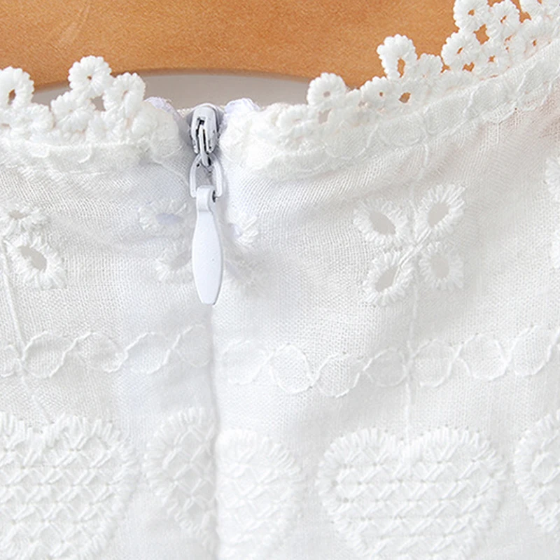 

Infants Children Conjoined Clothes Baby Climbing Clothes Triangle Dressing Sleeveless Summer Romper Cap Set Send a Pair of Socks