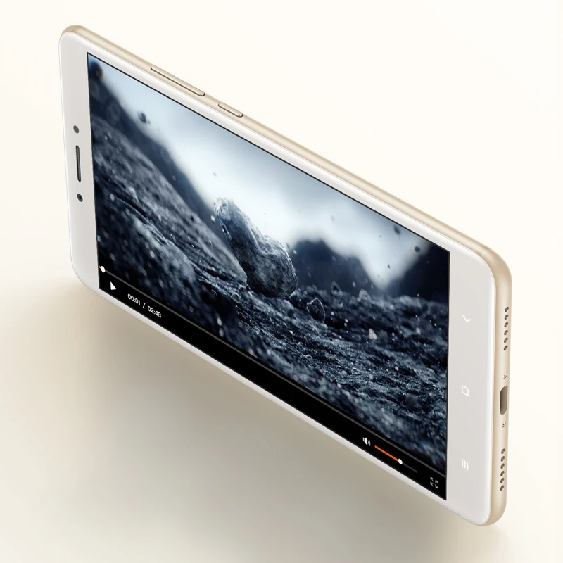 Оригинальный мобильный телефон Xiaomi Mi Max 2 4 Гб ОЗУ 32 ГБ Восьмиядерный процессор
