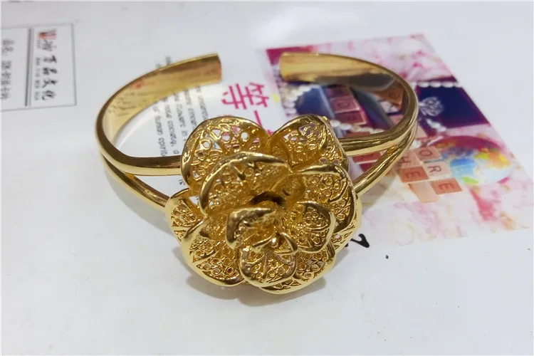 

New design fashion Jewelry gold Colour cuff Bracelets love The big roses flower Bangles for women jewelry
