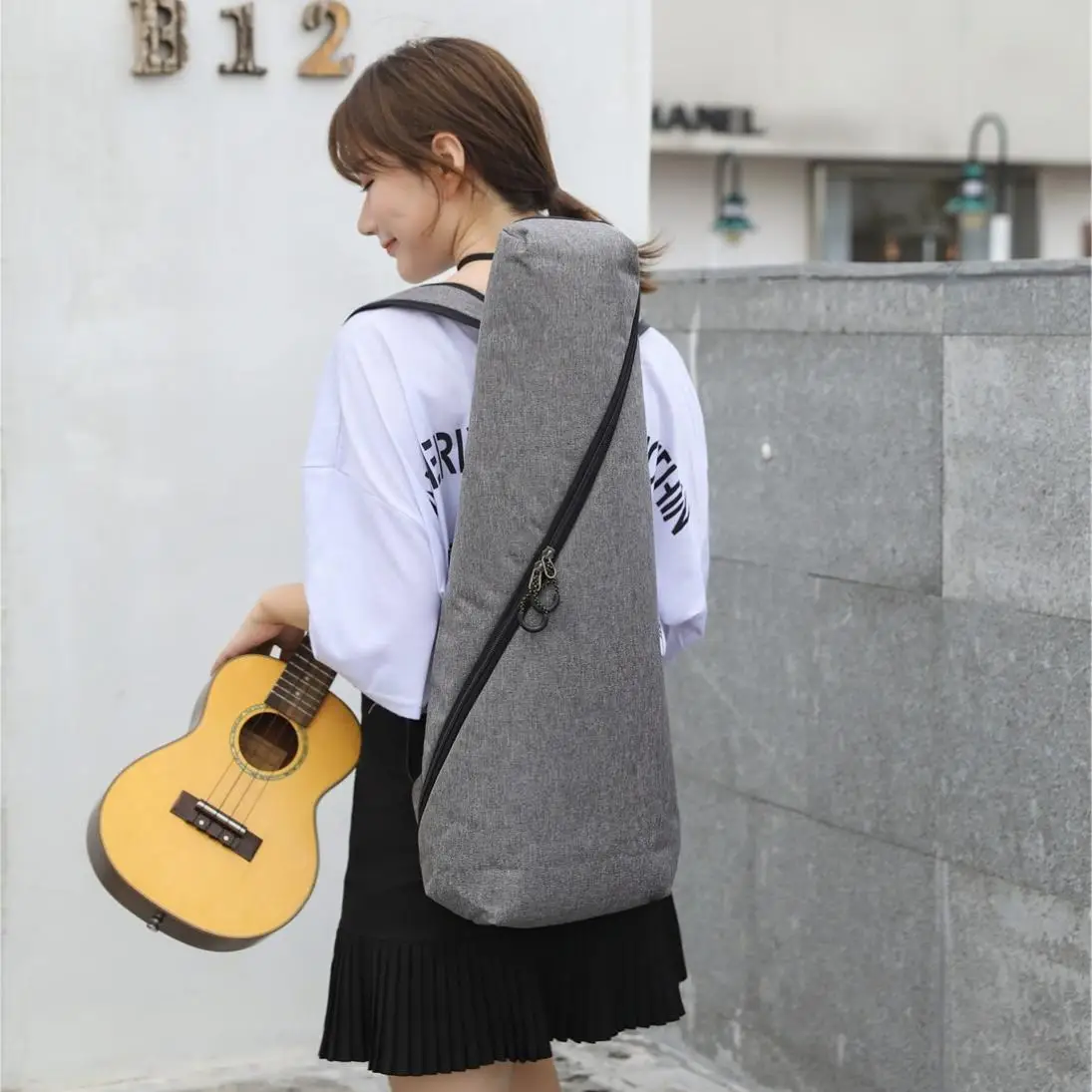 

21 / 23 Inch Durable Universal Concise Style Ukulele Bag 10mm Cotton Soft Case Gig Nylon Cloth Backpack