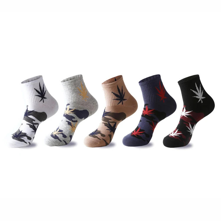 5 pairs 5 colors Новинка года, высококачественные мужские хлопковые носки в стиле Харадзюку, камуфляжные короткие носки для мужчин, хип-хоп, скейтборд, короткие мужские носки - Цвет: 5 pairs 5 colors