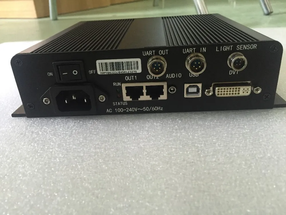 

free shipping synchronous nova controller Mctrl300 sending box for full color LED display