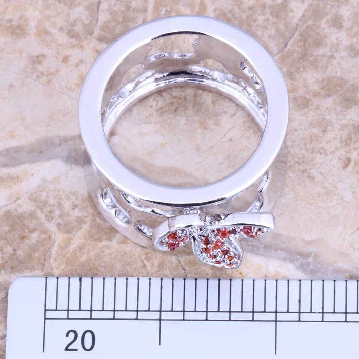 Романтическое кольцо красный гранатовый серебряное покрытие женская бабочка