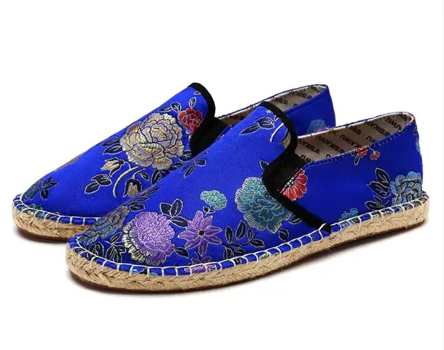 Plus big size Casual Shoes Fashion men sneakers Spring Autumn durable driving shoes US10.5 Chinese style satin Espadrilles |