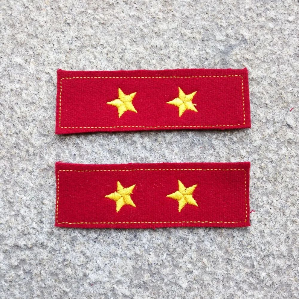 Униформа gefreiter армии Второй мировой войны с двумя желтыми звездами | Спорт и