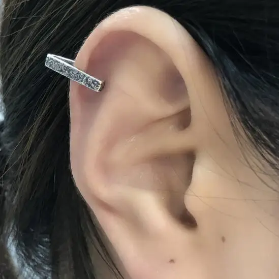 Новые модные из натуральной 925 пробы серебро треугольной уха клип Earcuff-пирсинг носа кольцо клипы
