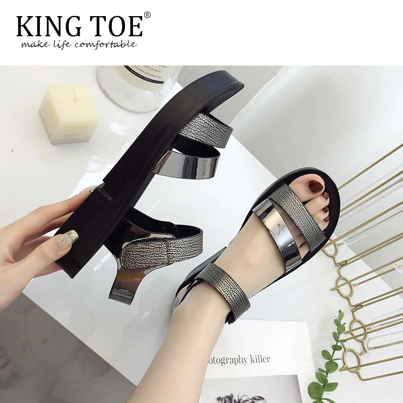 KINGTOE/Женская обувь Босоножки на платформе летние модные женские шлепанцы с