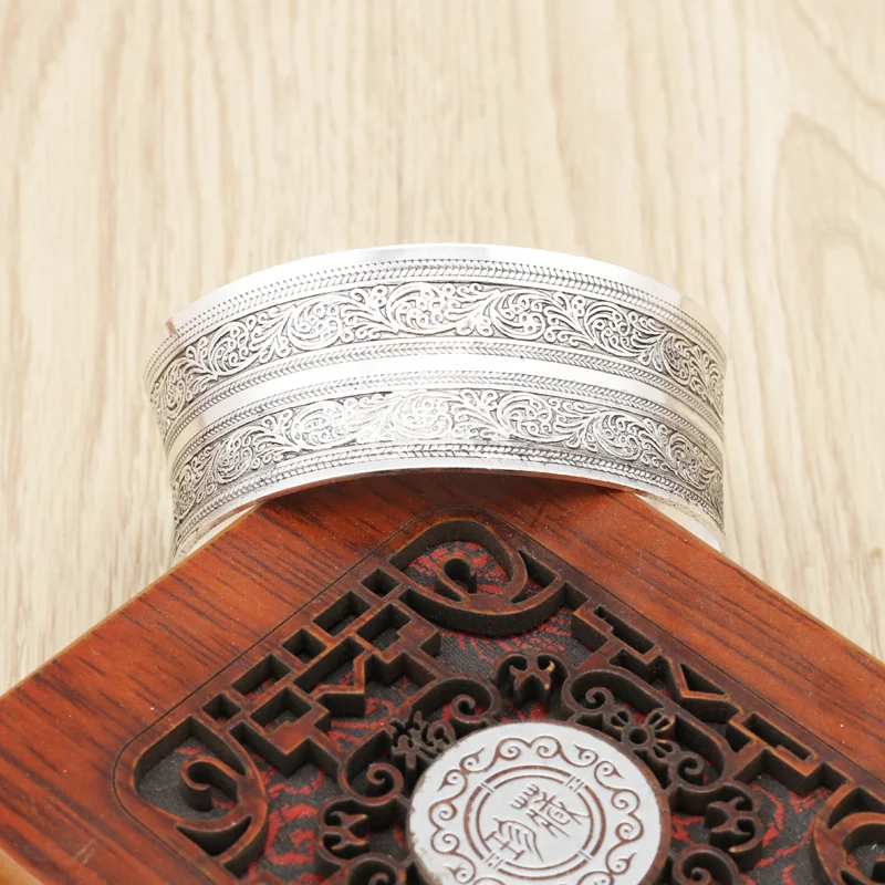 Женский браслет в стиле панк Sebalsy серебристый цвет открытый с листьями и цветами