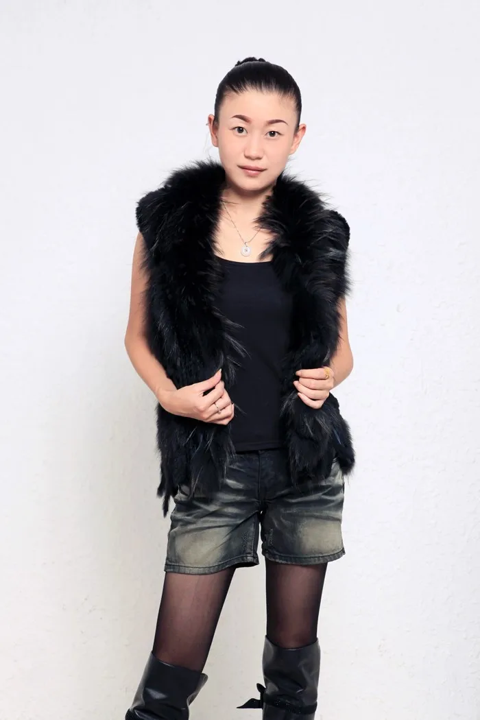 Free shipping new real/natural Knitted rabbit fur vest with genuine raccoon collar mixed order women's | Женская одежда