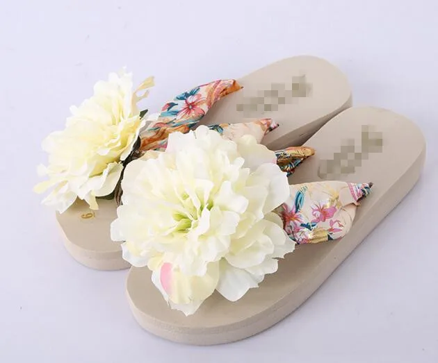 Новинка 2017 летние женские тапочки сандалии с цветами Нескользящие шлепанцы на
