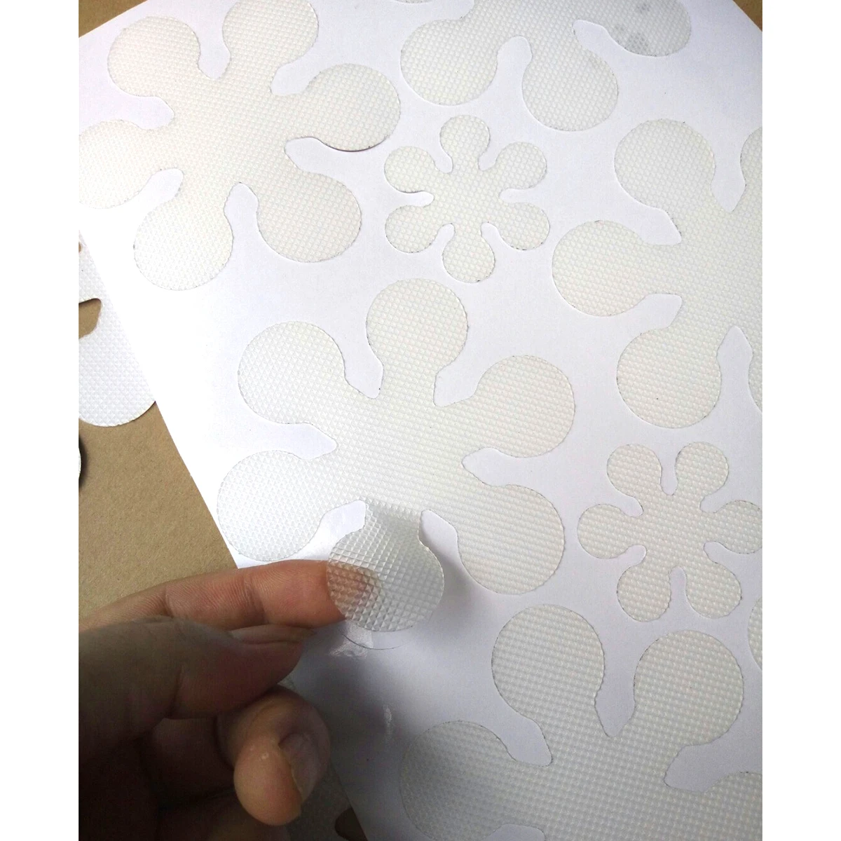 Противоскользящие наклейки для ванны в форме снежинки 8 шт. защитные ванной и