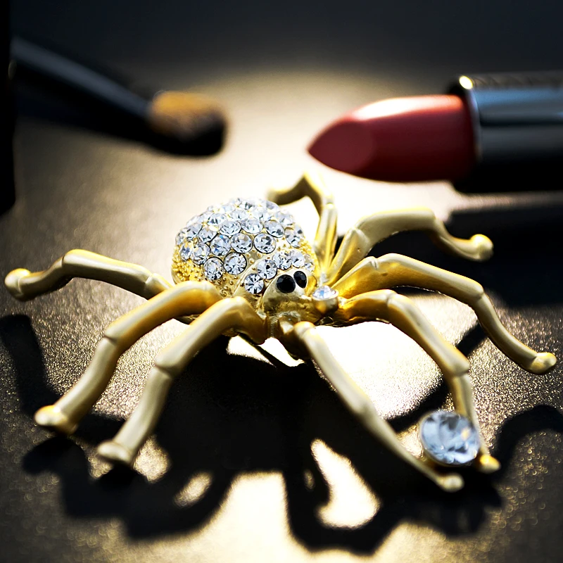 Zhen томоми личность изысканный животного паук знак кристалл элегантный корсаж
