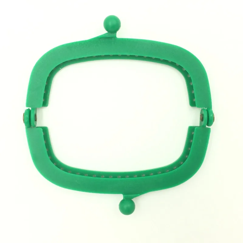 

25Pcs Fashion Candy Green Plastic Coins Purse Arc Frame Kiss Clasp Lock Clutch DIY Handle 9x5cm