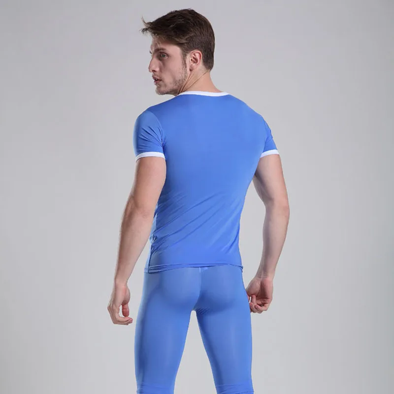 Пижамный комплект мужской из топа и брюк вискозы с коротким рукавом V образным