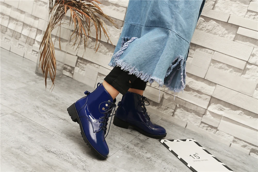 Новые женские Ботинки martin; коллекция года; зимние теплые ботинки; Botas Feminina; женские ботильоны в байкерском стиле; модные женские ботинки; большие размеры 33-46