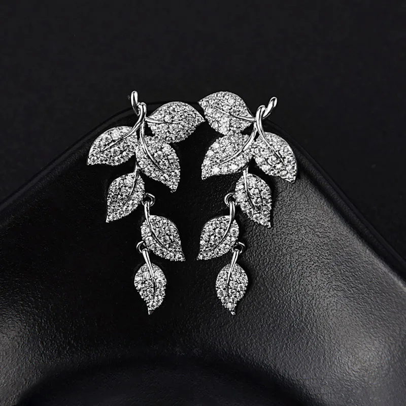 

New Elegant Leaf Plant Shape Drop Earrings Statement Tiny CZ White Color Noble Bridal Wedding Dangle Brincos Jewelry