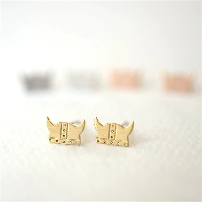 Модные Пираты Карибского моря шлем серьги-гвоздики личности рогатый маленькие с