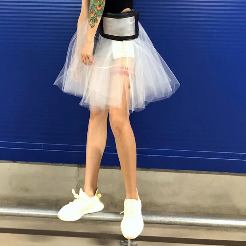 TWOTWINSTYLE, Корейская сетка, пэчворк, сексуальные женские шорты, высокая талия, большой размер, джинсовые шорты, женская мода, весна, новинка