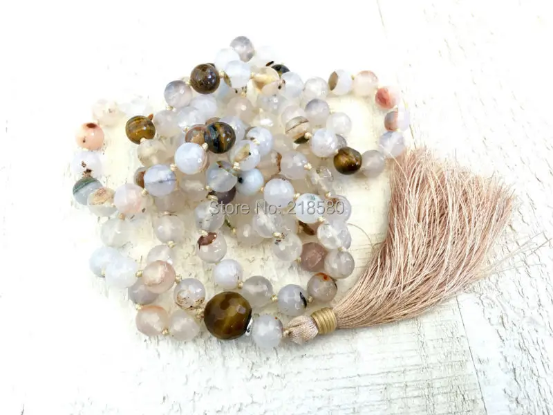 

M60624309 Knotted Moss Agates Beads Necklace with Light Khaki Silk Tassel Necklace