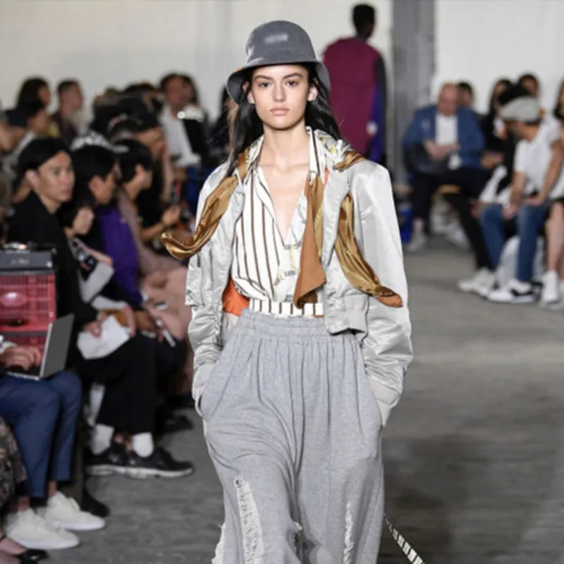 Женская Полосатая рубашка с отложным воротником весна-лето 2019 |