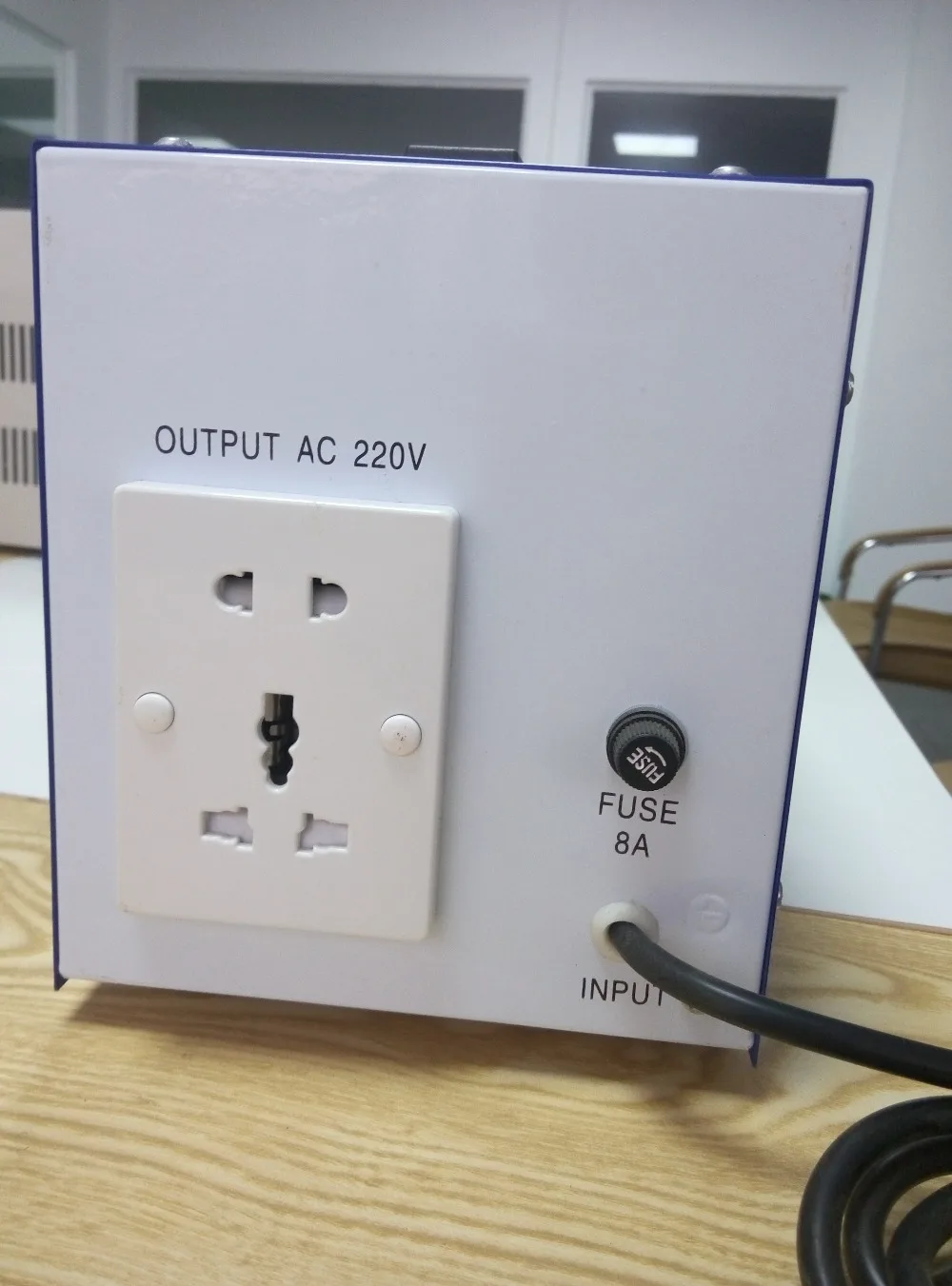 SVR 1kVA однофазный высокой точностью полный автоматический реле переменного тока