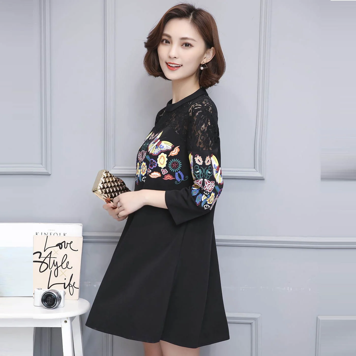 Платье с принтом бабочки большого размера весеннее Новое поступление 2019 модное