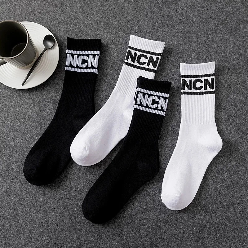 IMINCN 1Pair Design Brand New Young People Hiphop rainbow gay lgbt Cotton Dance Street High Fashion man boy White Sock | Мужская одежда