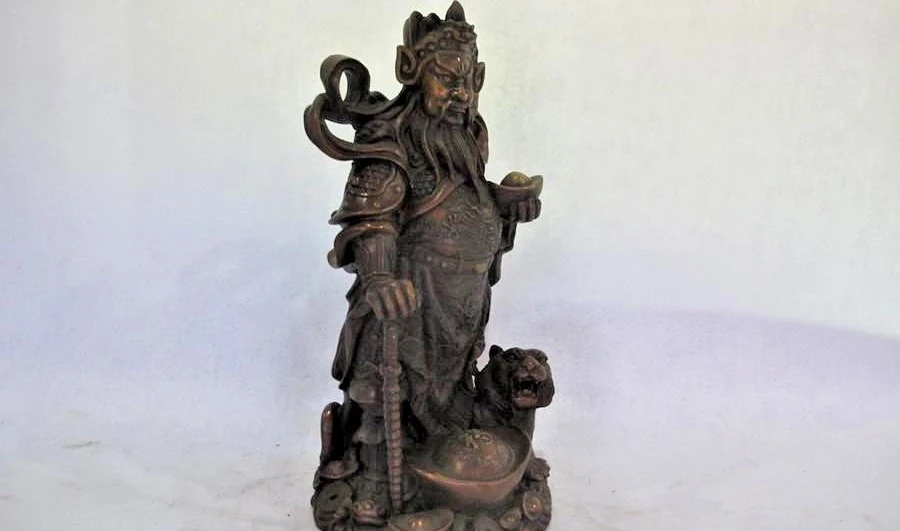 Chinese Bronze Copper tiger Money Yuanbao Guan Gong God of wealth buddha Statue | Дом и сад
