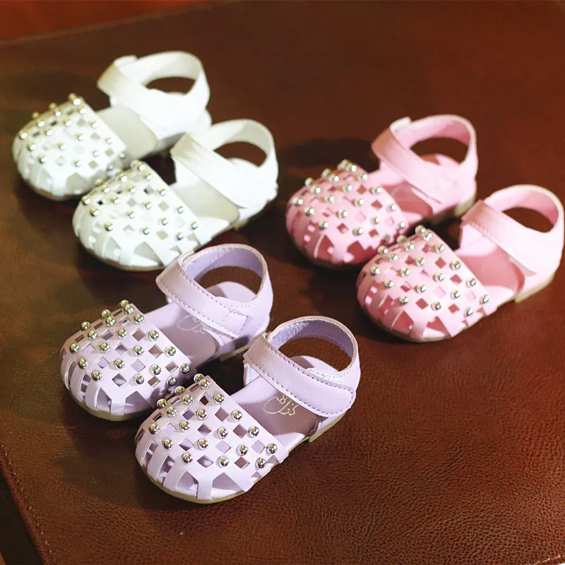 2018 Spring Summer Children Shoes Models New Girls Sandals Female Baby Rivets Hollow Tide Toddler | Детская одежда и обувь