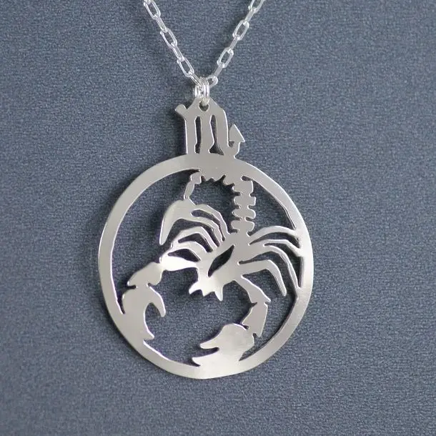 10pcs2016 Новый дизайн 12 Созвездие Скорпион ожерелье кулон для женщин
