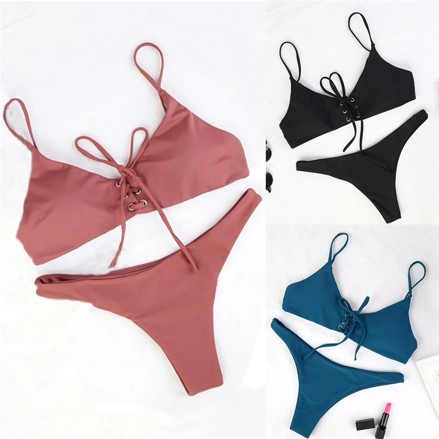 Женский и женский купальник однотонный из двух предметов с принтом пляжная