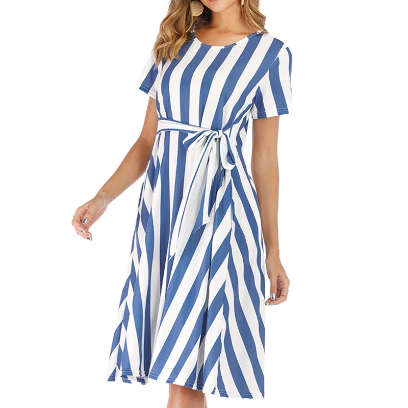 Женское свободное платье в Вертикальную Полоску с круглым вырезом и коротким