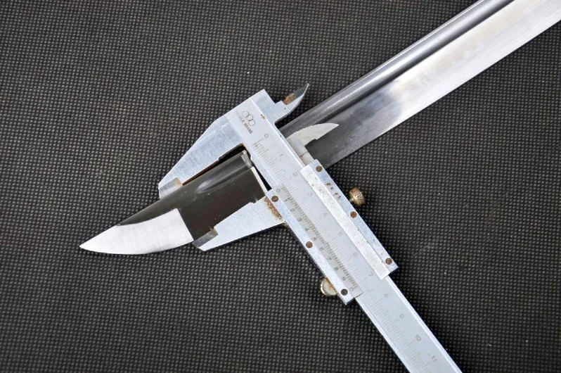 

Fully Handmade Wakizashi Blade High Carbon Steel Blade for Japanese Samurai Sword Wakizashi Sharp Edge Can Cut Bamboo Sword DIY