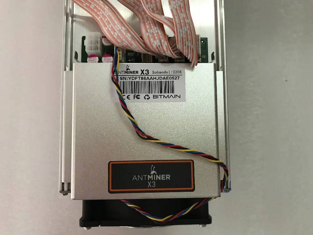 Старый б/у только 70-80% AntMiner x3 220KH Asic miner от bitmain x3 с хеш ЧИПАМИ cyrptonight лучше чем Antminer S9 L3+ S7