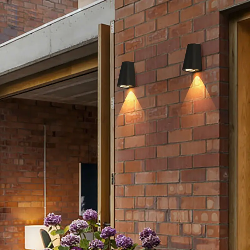 Современный светодиодный настенный светильник для крыльца водонепроницаемый