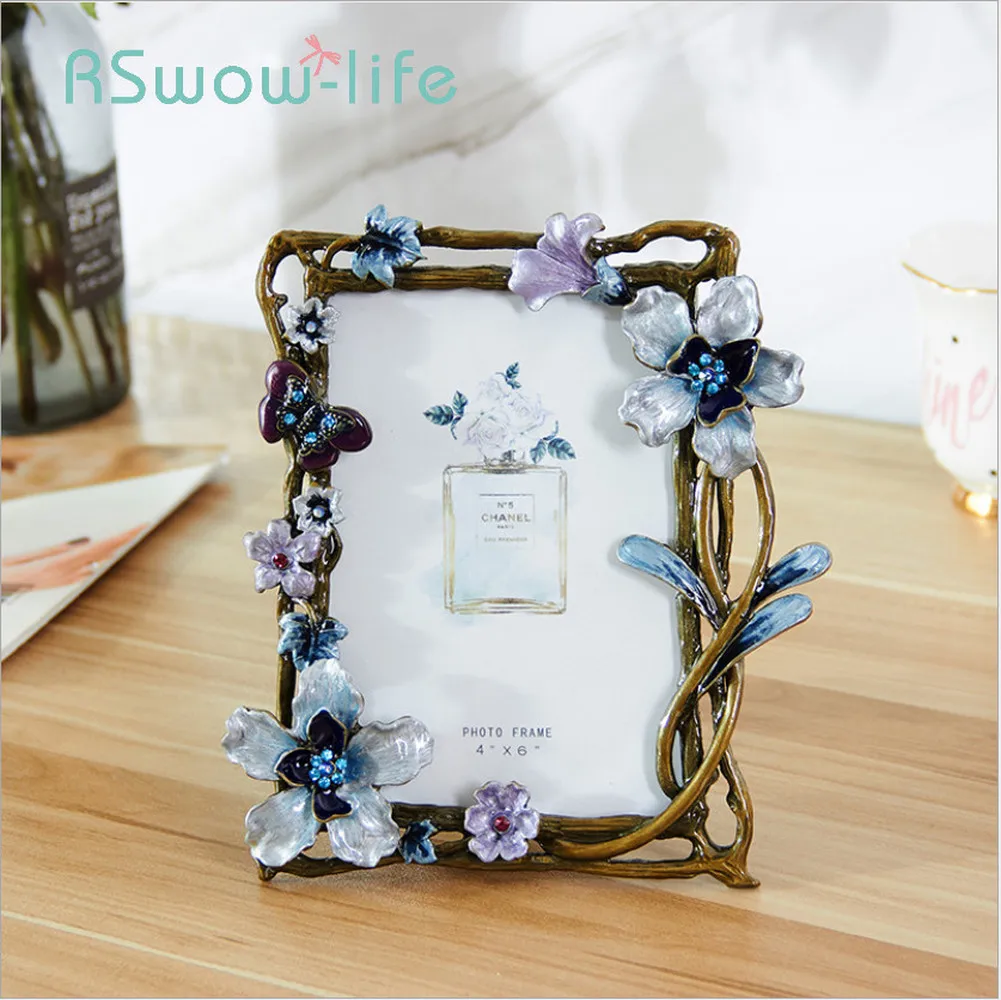 

7 Inch Metal Retro Creative Photo Frame Rustic Style Children's Picture Frames Desktop Decoration Frames For Household Products
