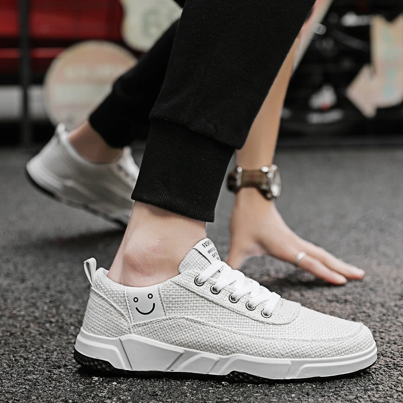 TRAANO 2019 New Spring Men's Shoes Classic Sneakers Men Casual Fly weather Low To Help Fashion CC-110 | Обувь