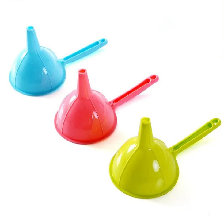 1PCS Kitchen Home Long Neck Funnel Creative Household Liquid Dispensing Mini Funnel with Long Handle Kitchen Tools