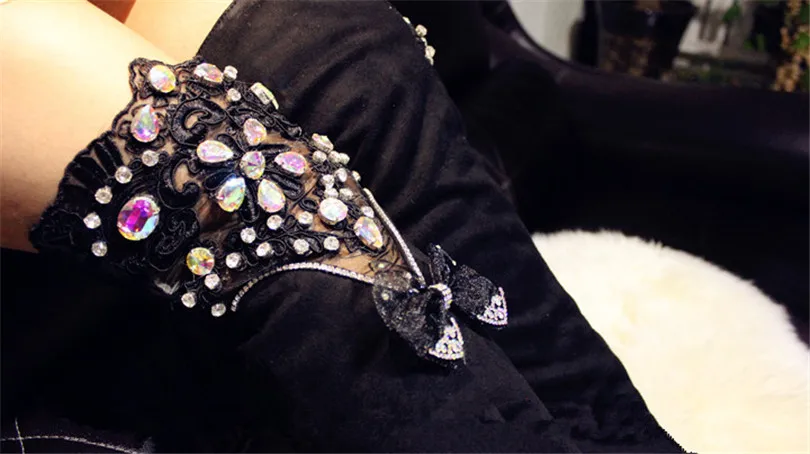 2017 Роскошные Назад Кристалл Бабочка Украшенные Высота Увеличение Tight Высокие