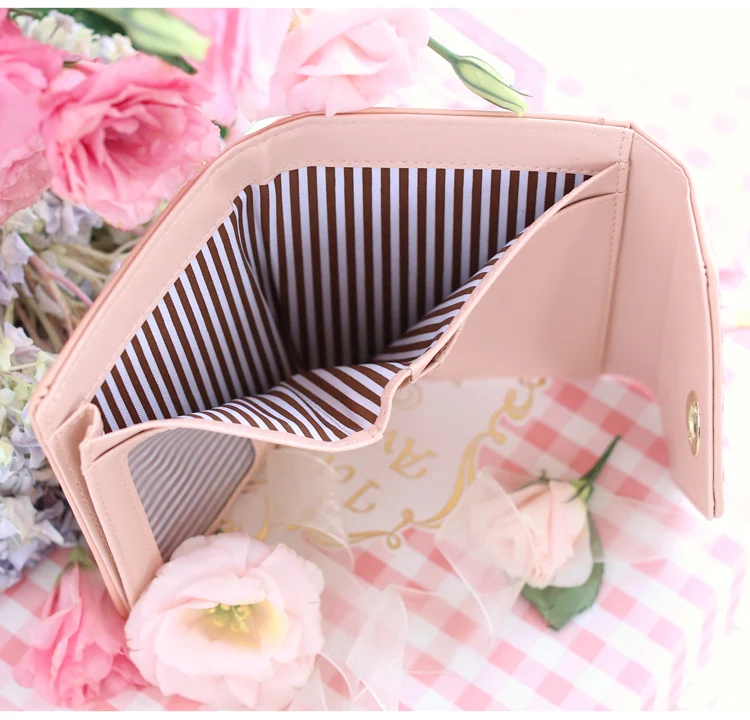 Модные женские кошельки из искусственной кожи короткие с вышитыми цветами милые