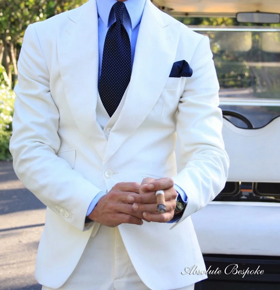 

Custom MAde Groomsmen Peak Lapel Groom Tuxedos White Men Suits One Button Wedding Best Man Blazer (Jacket+Pants+Tie+Vest) C91