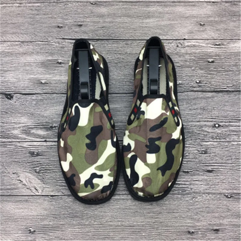 Green camouflage Модная обувь на плоской подошве; эспадрильи; Мокасины, светильник, износостойкая резиновая; Весенняя тонкая текстильная обувь вышитая обувь человек Для Женщин Парусиновые Харадзюку - Цвет: Green camouflage