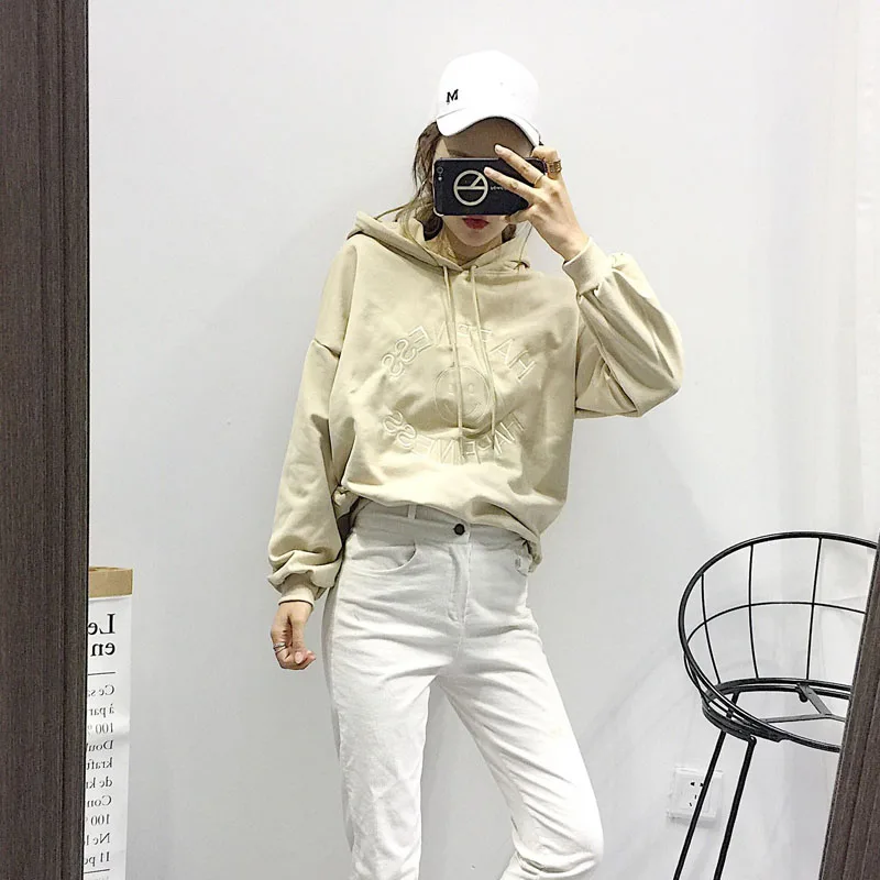 HSWLL новая маленькая собака кошка одежда для домашних животных Tide брендовая шляпа вышивка улыбка собака одежда для родителей и детей