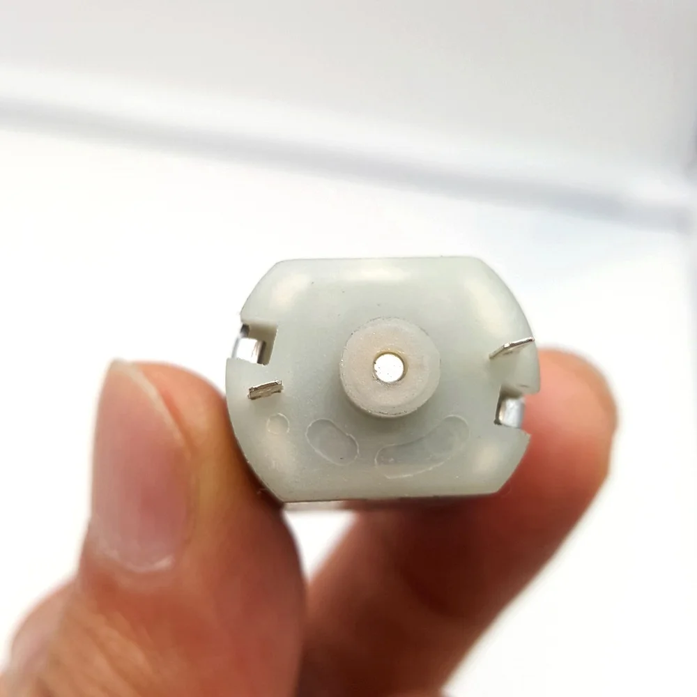 1 шт. Фирменная Новинка DC 1,5 V-6 V сильной вибрации двигателя для DIY массажер