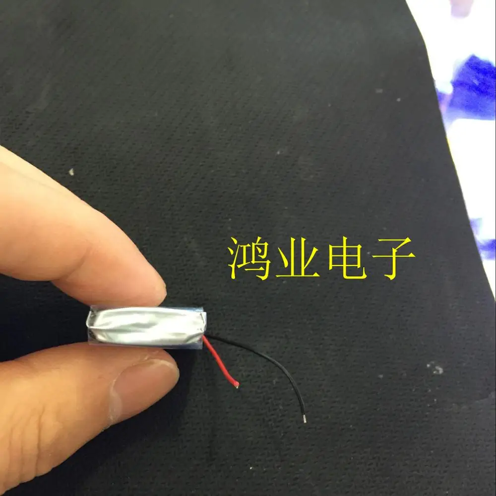 3.7V polymer lithium battery 702035P 682035P 400MAH recorder LED sound box Rechargeable Li-ion Cell | Digital Batteries