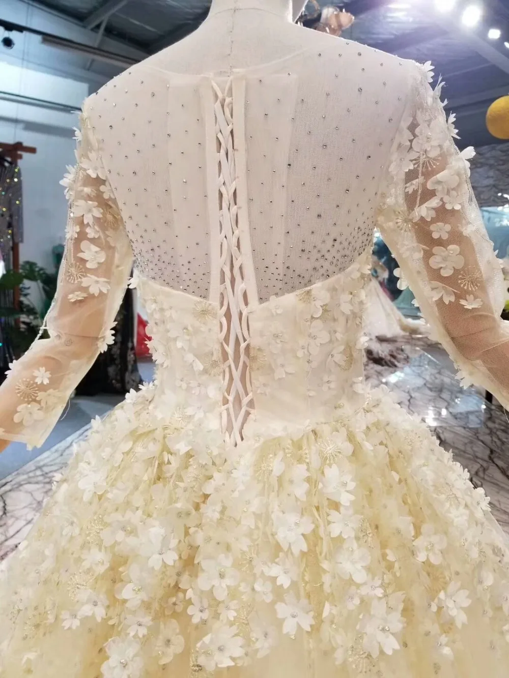 CloverBridal ручной работы Романтические цветы жемчуг кисточки линия свадебное платье новое поступление длина до пола с длинным рукавом