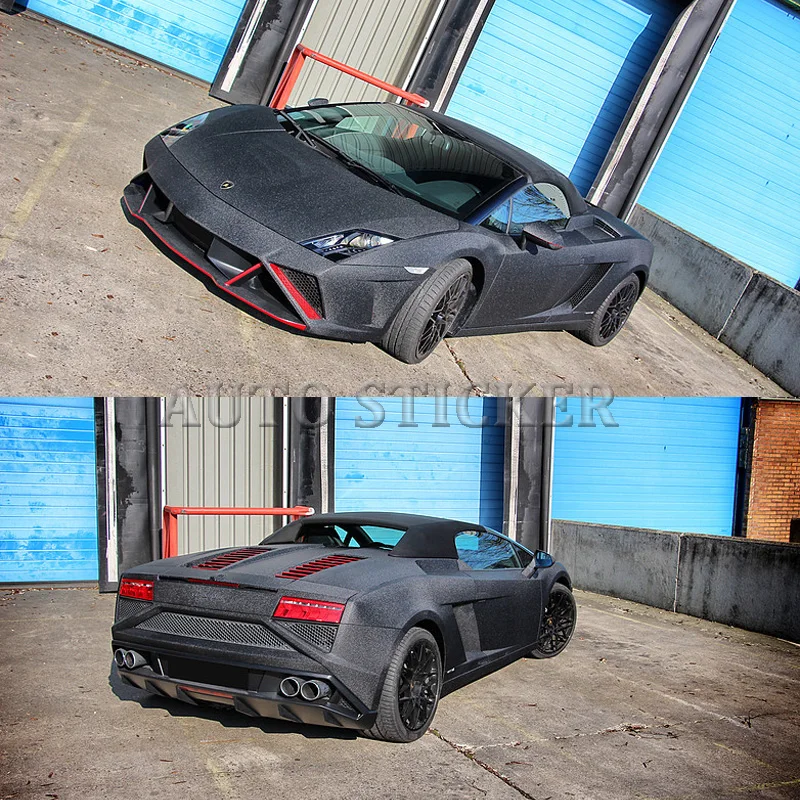 Черная глянцевая пленка со сверкающим эффектом "бриллиант". Гибкая и матовая наклейка на автомобиль размером 10/20/30/40/50 х 152 см с технологией "безвоздушного" нанесения.